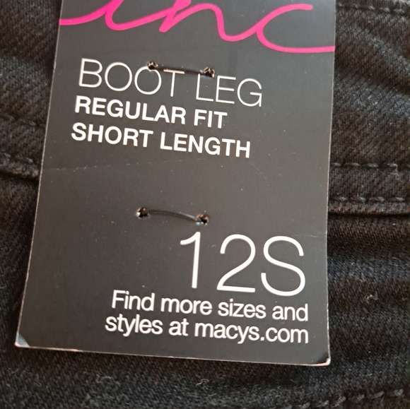 Jeans - Picture 3 of 3